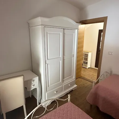 Lunea's Apartment *